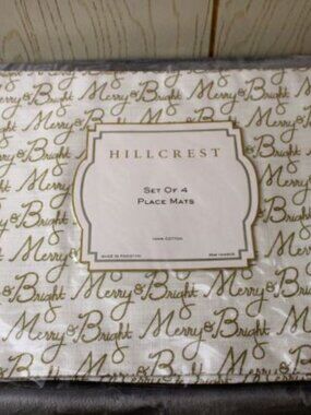 Hillcrest Set of 4 Merry & Bright Place Mats 100% Cotton - New